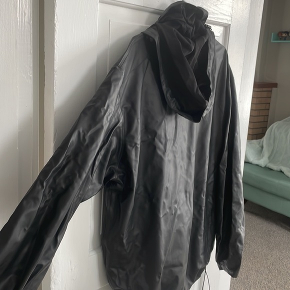 Helly Hansen Workwear Rain Jacket - Picture 6 of 7